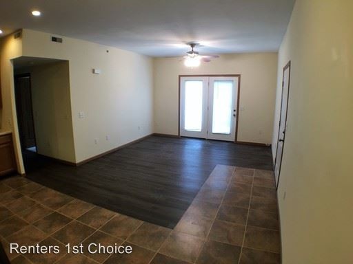 Foto del edificio - 9940 Arthur Ln