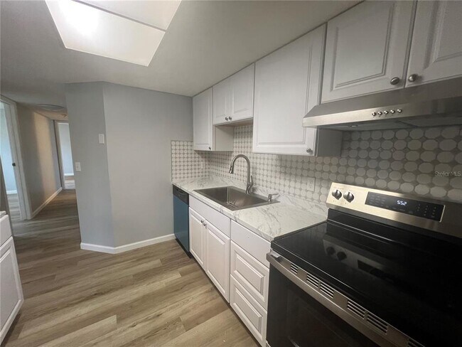 Building Photo - 4022 Beaver Ln