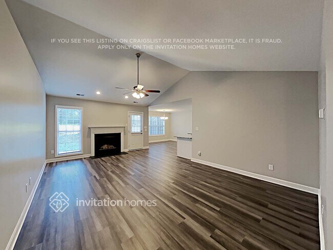 Foto del edificio - 4426 Stonefield Dr