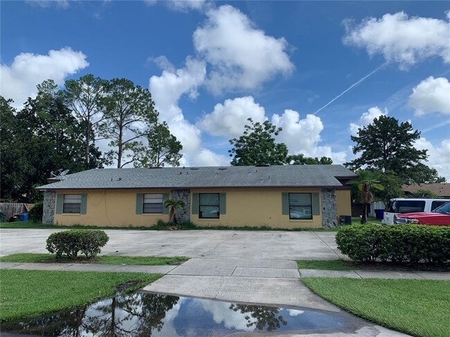 Foto del edificio - 4153 Spitfire Ave