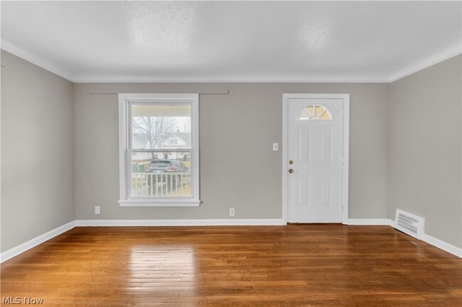 Building Photo - 21303 Kenyon Dr