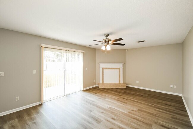 Building Photo - 1274 Bedrock Dr