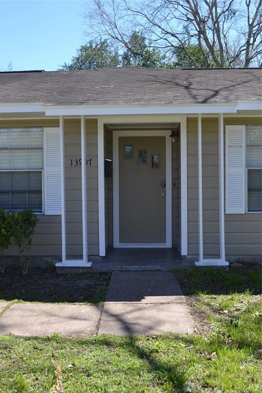 Building Photo - 13907 Nitida St