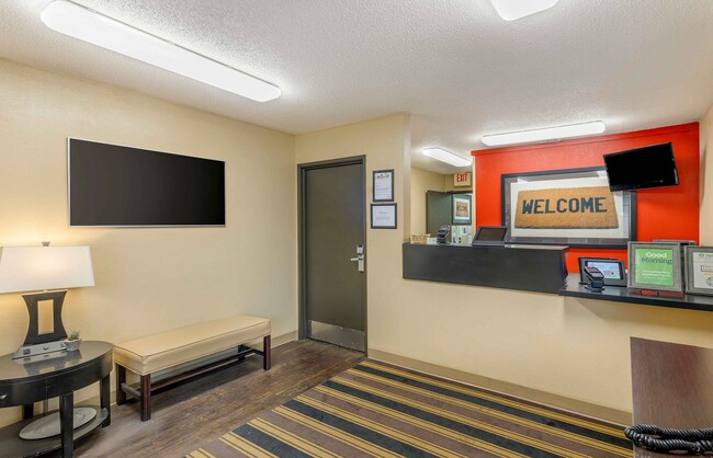 Lobby and Guest Check-in - Furnished Studio - Maryland Heights