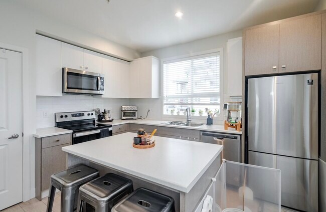 Photo du bâtiment - 1516 McCallum Rd