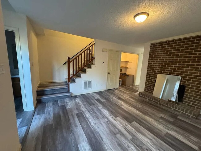 Building Photo - 4423 American Dr
