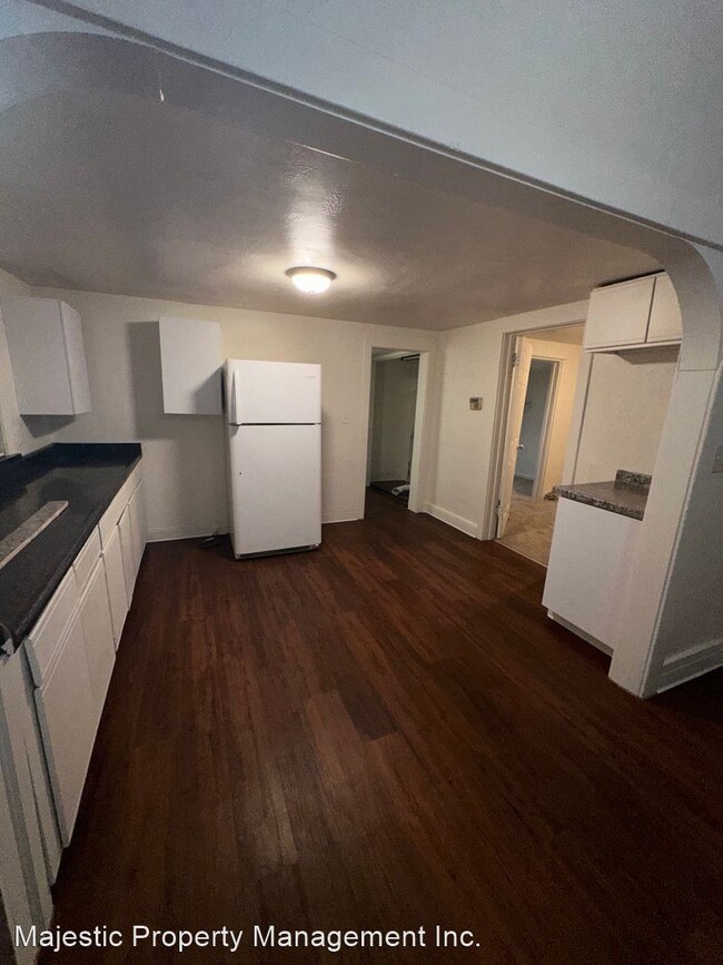 Building Photo - 3 br, 2 bath House - 2633 Delano Ave