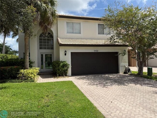 Foto del edificio - 5450 NW 122nd Dr