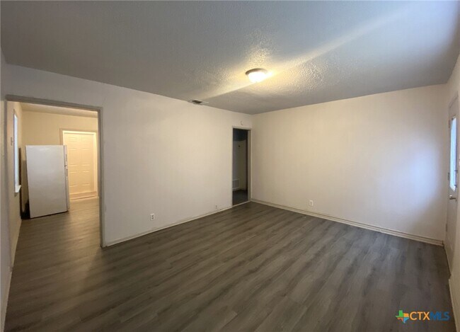 Foto del edificio - 902 S 4th St
