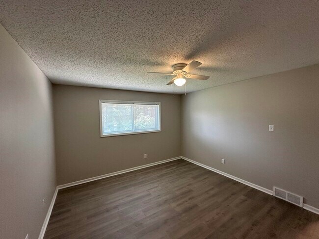 Foto del edificio - 7923 Neshoba Rd