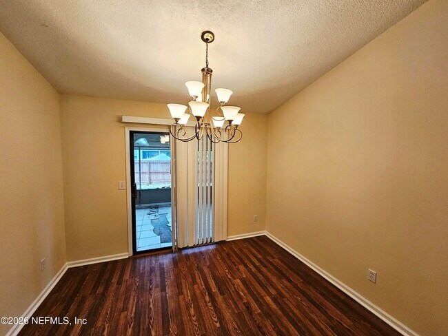 Foto del edificio - 1704 Bristlecone Pine Pl