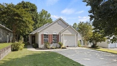 Building Photo - 17 Lantern Ln