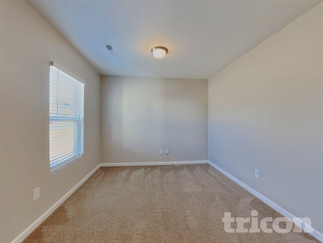 Foto del edificio - 1856 Northside Dr