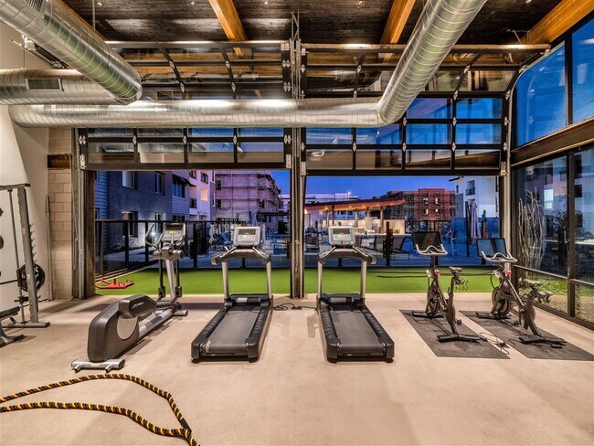 Foto del edificio - The Premiere at Eastmark