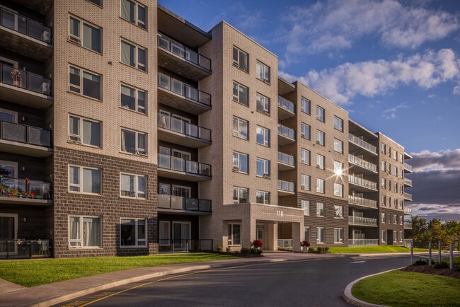 Photo du bâtiment - Brookside Terrace Apartments