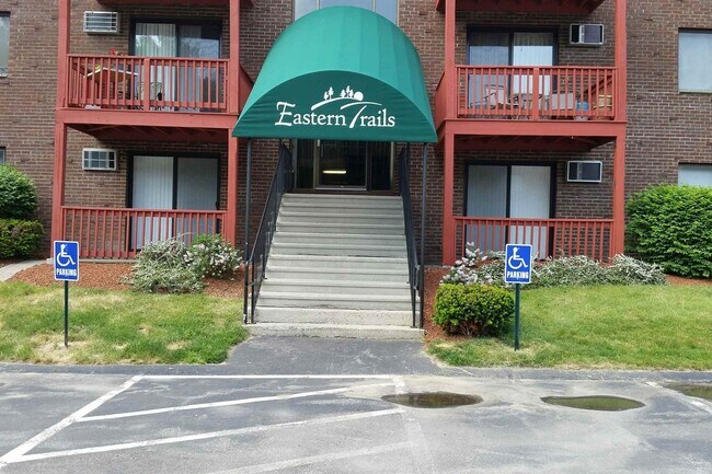 Foto del edificio - 29 Capron Rd