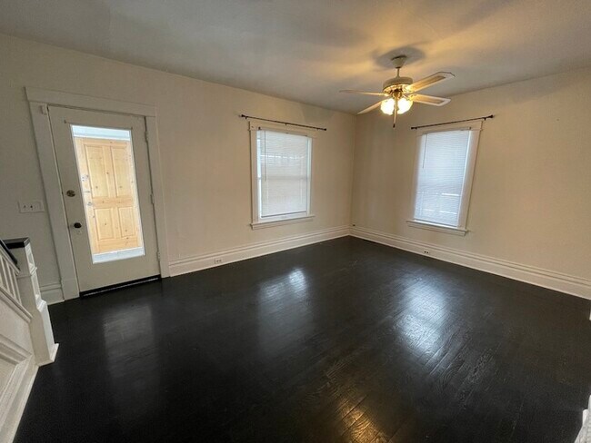 Foto del edificio - 1517 James St
