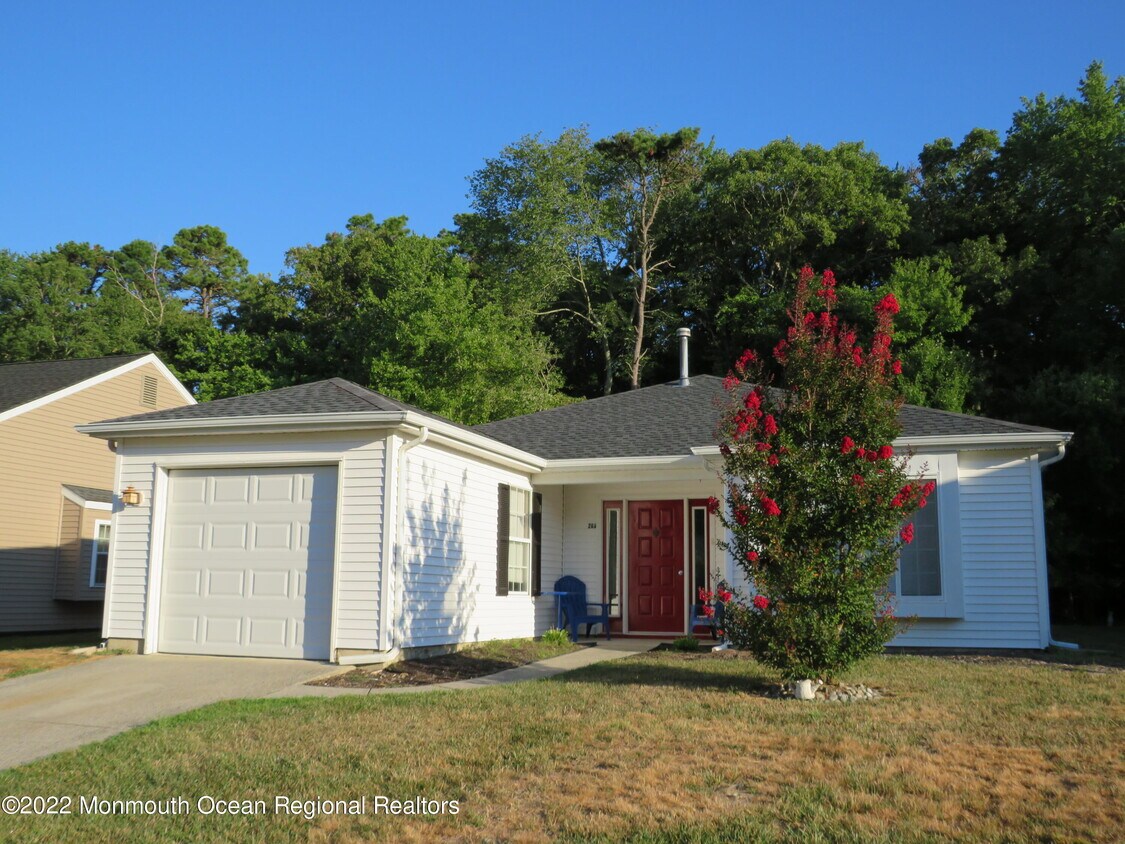 209 Danbury Dr, Little Egg Harbor Township, NJ 08087 House Rental in