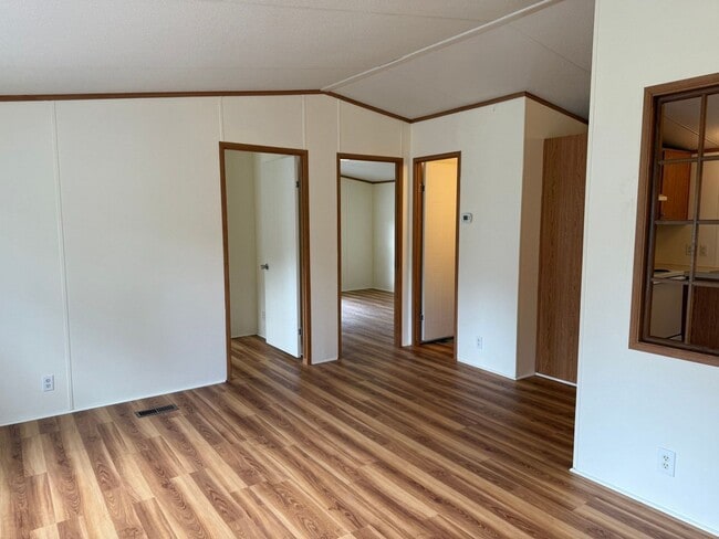 Photo - 5200 John Hall Rd Apartment