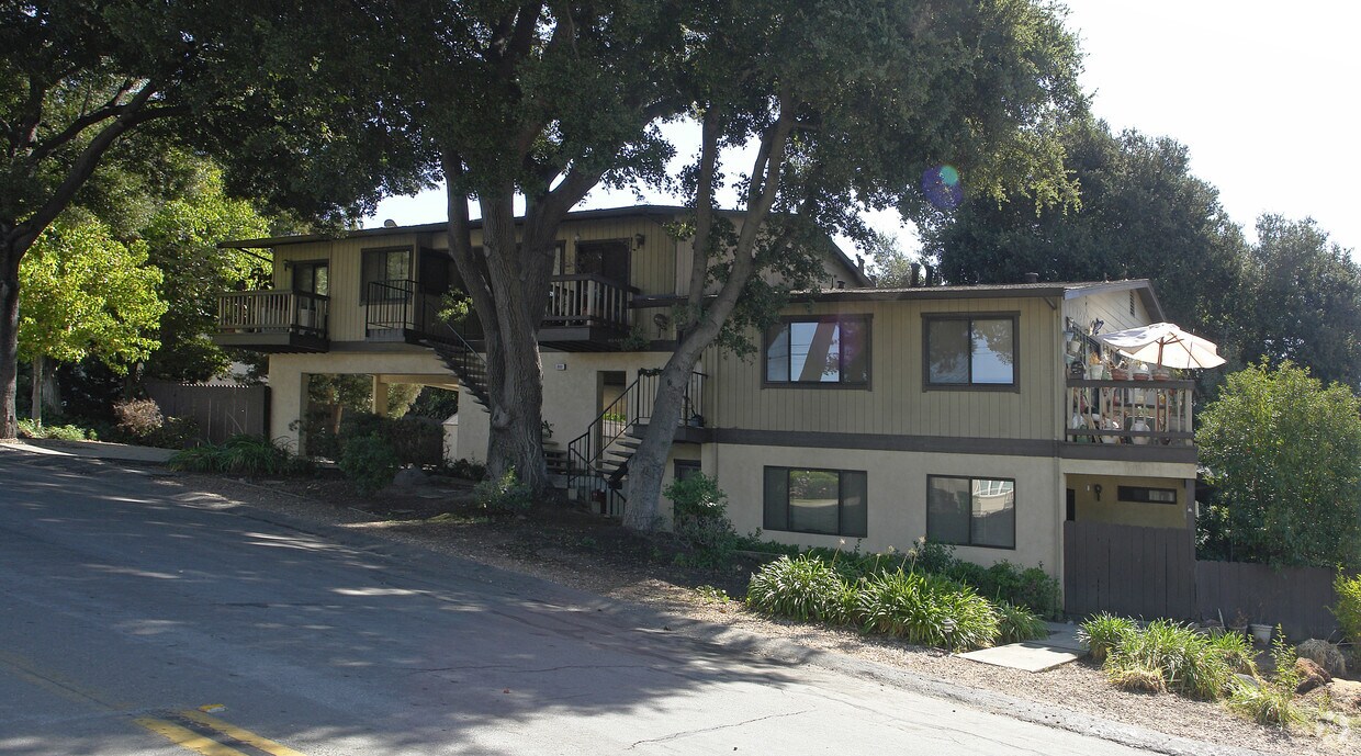 Building Photo - 1663 Crescent Ave