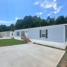 Building Photo - 239 Beaver Dam Cir