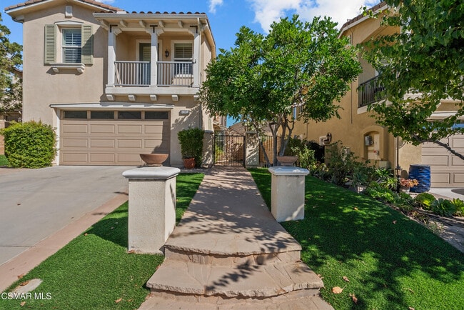 Building Photo - 3638 Young Wolf Dr