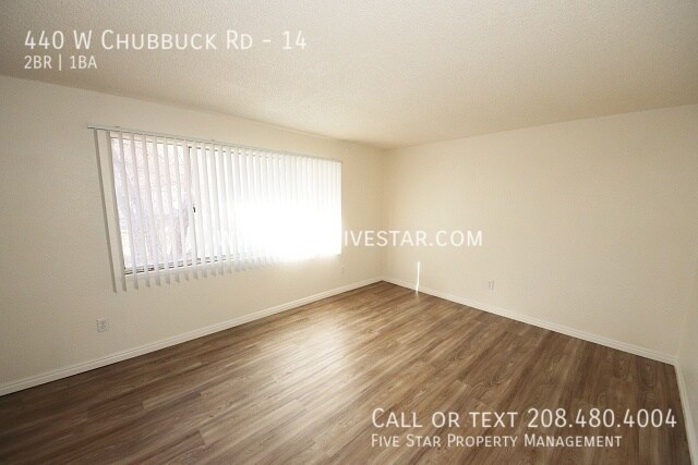 Foto del edificio - 440 W Chubbuck Rd