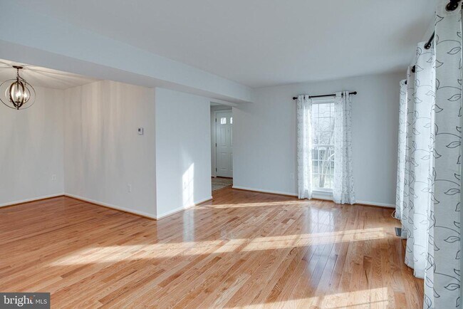 Foto del edificio - 9620 Masterworks Dr