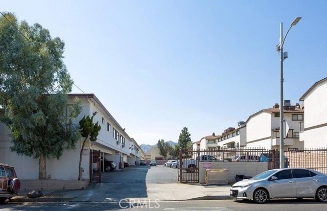 Building Photo - 13050 Dronfield Ave