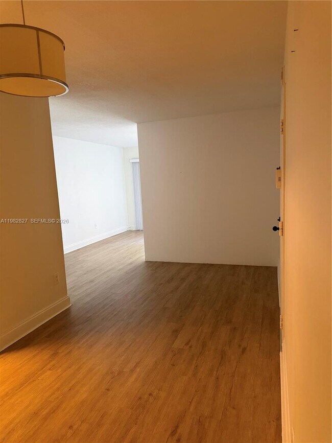 Building Photo - 7925 SW 86th St