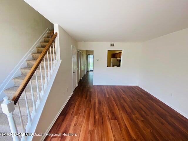 Building Photo - 1204 Sawmill Rd