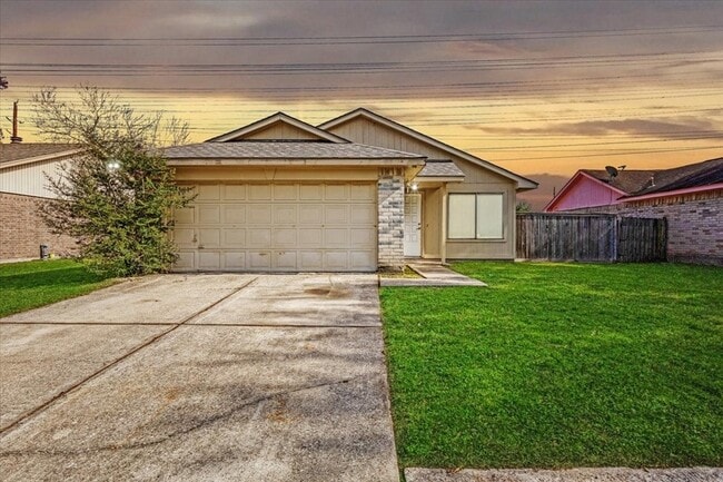 Photo - 14818 Gladewick Dr House