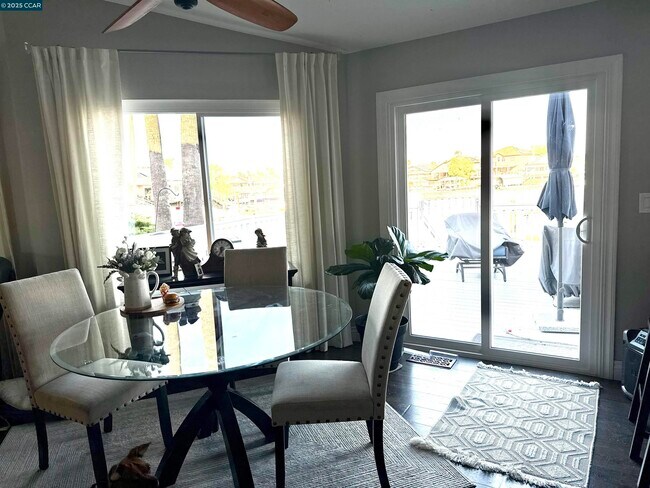 Foto del edificio - 1814 Dune Point Way