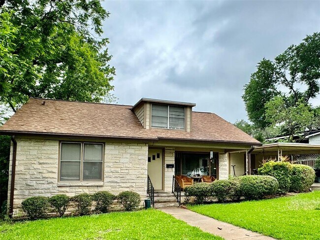 Building Photo - 3810 Brookview Rd