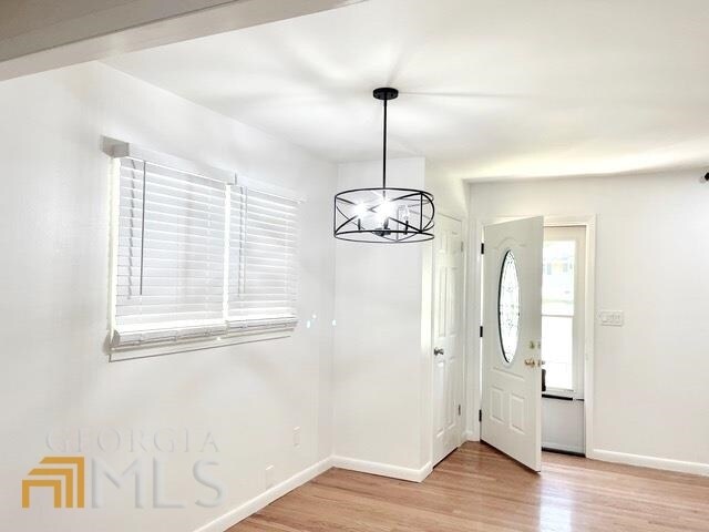 Foto del edificio - 2579 Bonnybrook Dr SW