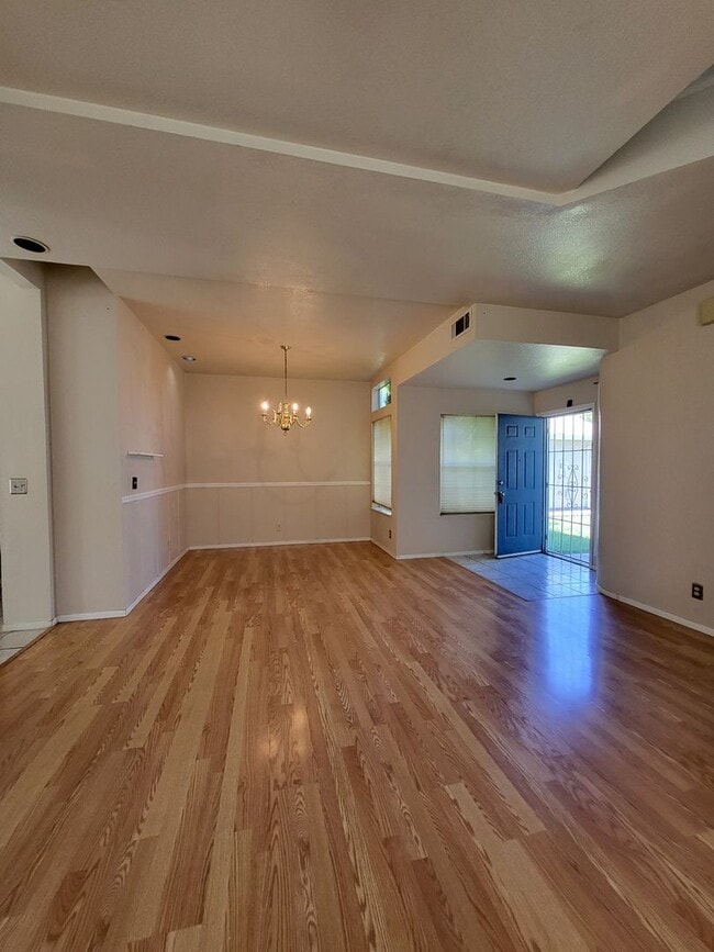 Building Photo - 7918 Bonny Downs Way