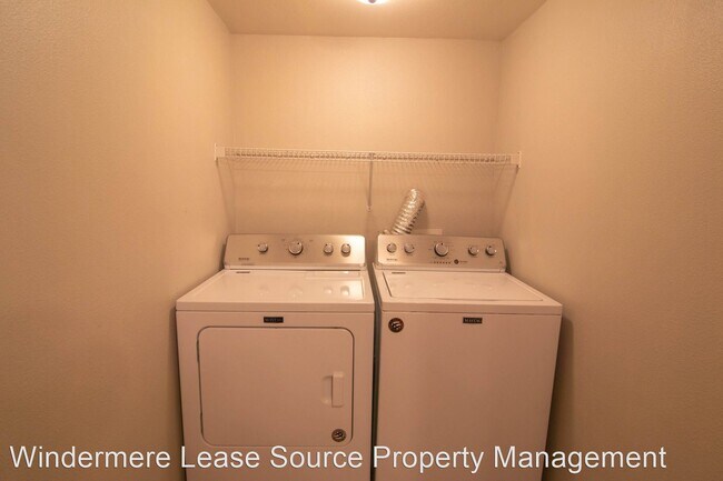 Foto del edificio - 3 br, 2.5 bath House - 3208 Meadow Glen Lane