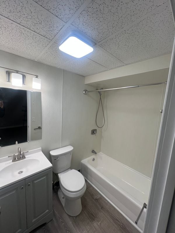 Building Photo - 23 Capron St