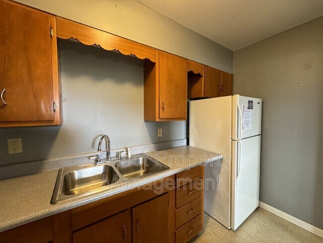 Foto del edificio - 7608 Bluffton Rd