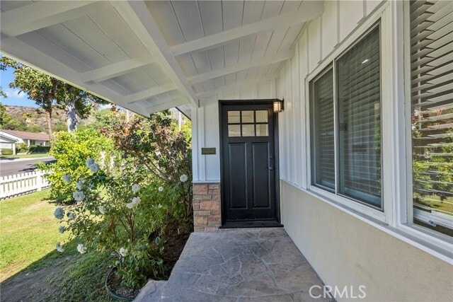 Building Photo - 1056 E Orange Grove Ave