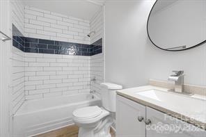 Foto del edificio - 128 Armstrong Ln