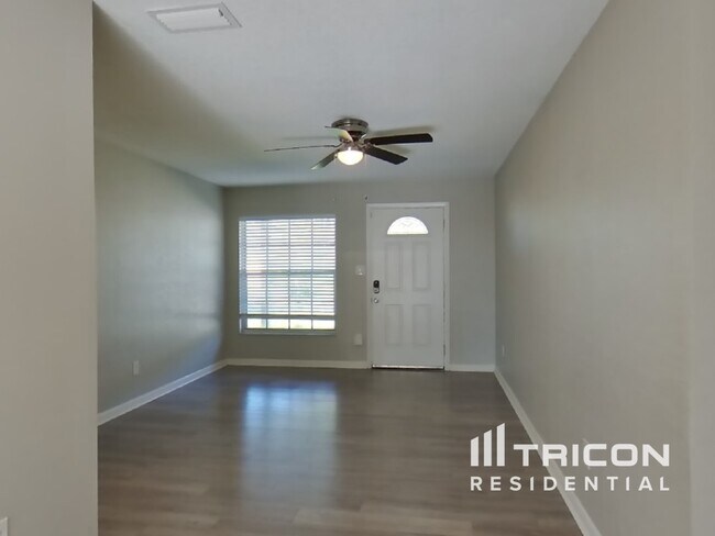 Foto del edificio - 1227 Hamilton Ave