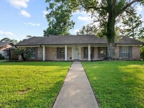 Building Photo - 12615 Pine Bough Ln