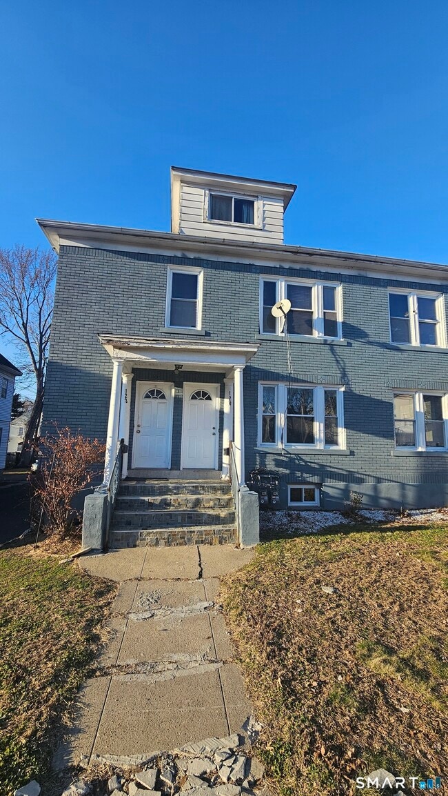 Building Photo - 120 Branford St