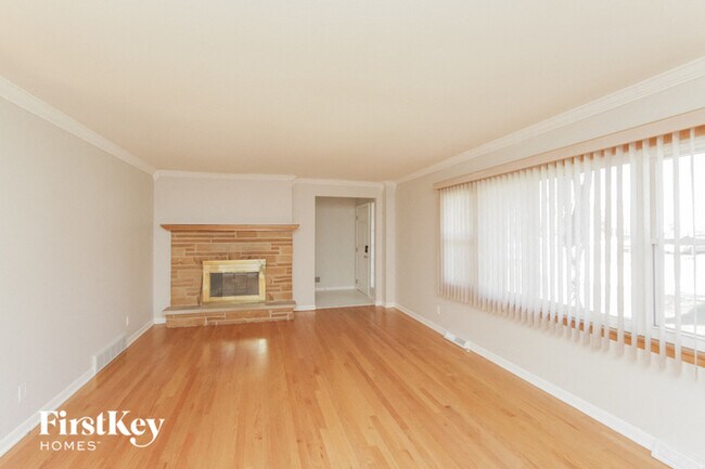 Foto del edificio - 425 Cottonwood Rd