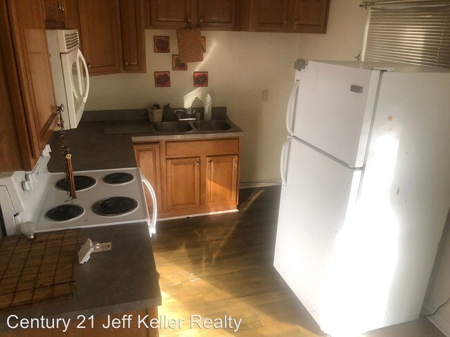 Building Photo - 3 br, 1 bath House - 1714 Apple Valley Dr
