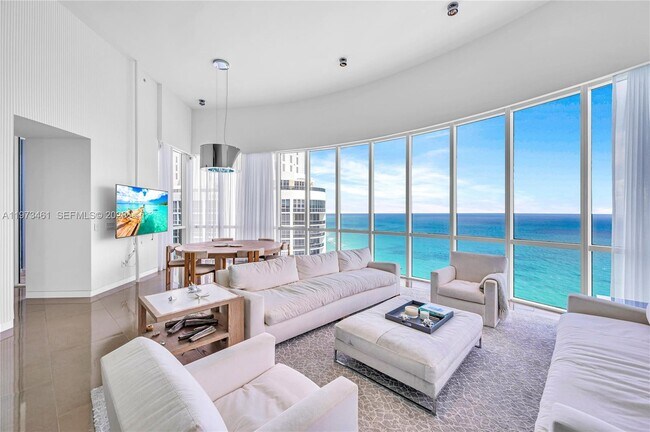 Foto del edificio - 18101 Collins Ave