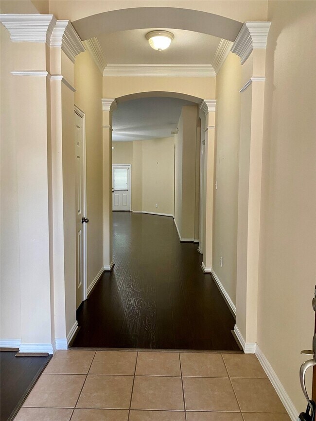Foto del edificio - 7038 Cornflower Ln