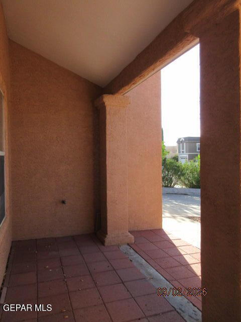 Building Photo - 7540 Le Conte Dr