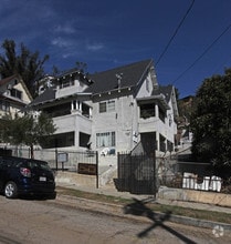 Building Photo - 443-447 1/2 Ulysses St.